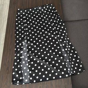 H&M divided polka dot skirt with side slits Sz 10